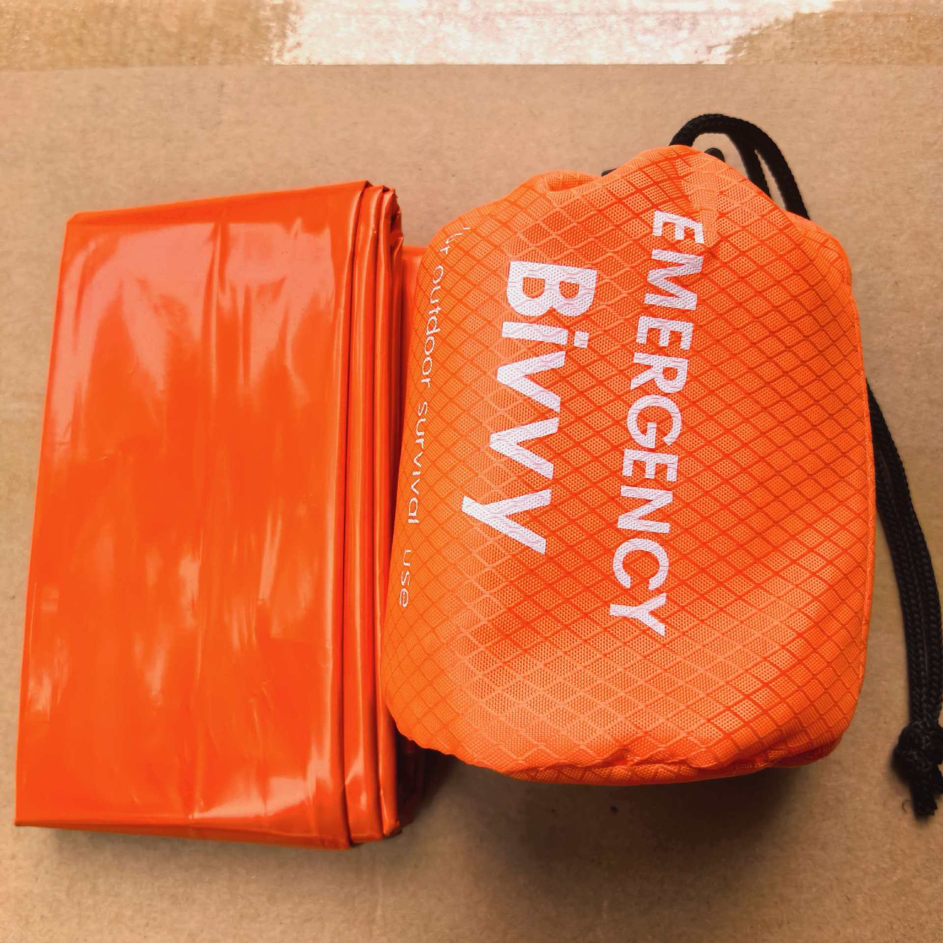 Insulated Waterproof Sleeping Bag Emergency Outdoor Emergency Sleeping Bag